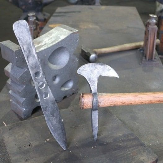 Throwing Knife and Tomahawks, a class project